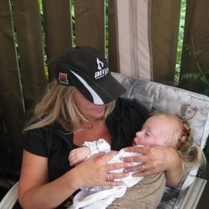 Meet your Posher, Sharon